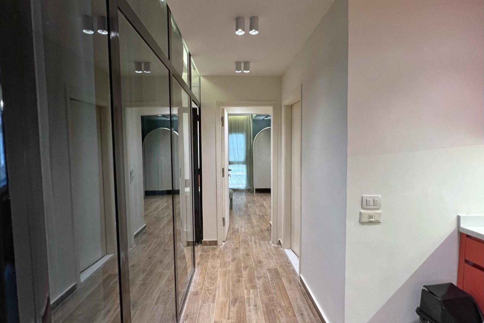 The 2 Bdr Emerald 5 Min To Cai Airport Apartment Cairo