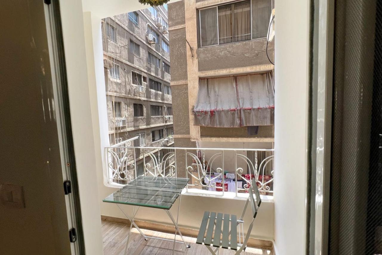 The 2 Bdr Emerald 5 Min To Cai Airport Apartment Cairo